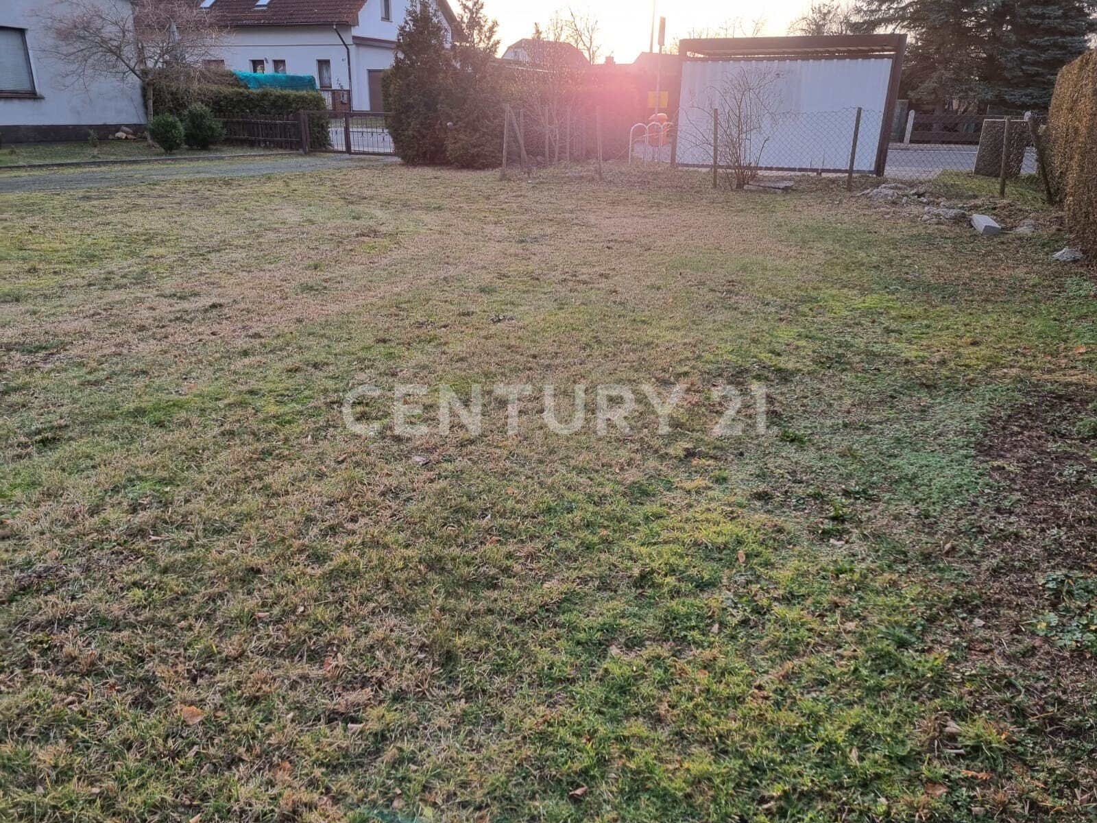 Immobilie mit Potenzial in idyllischer Seenlandschaft