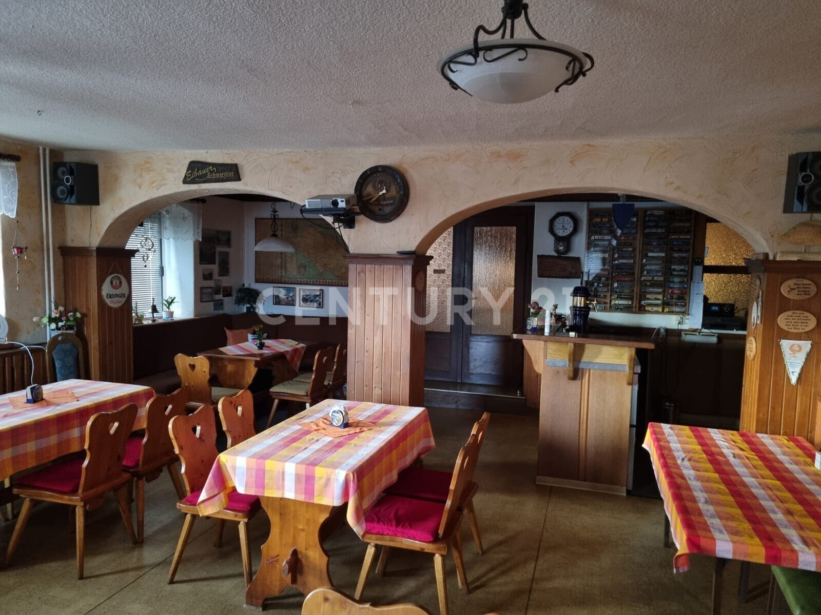 Immobilie mit Potenzial in idyllischer Seenlandschaft