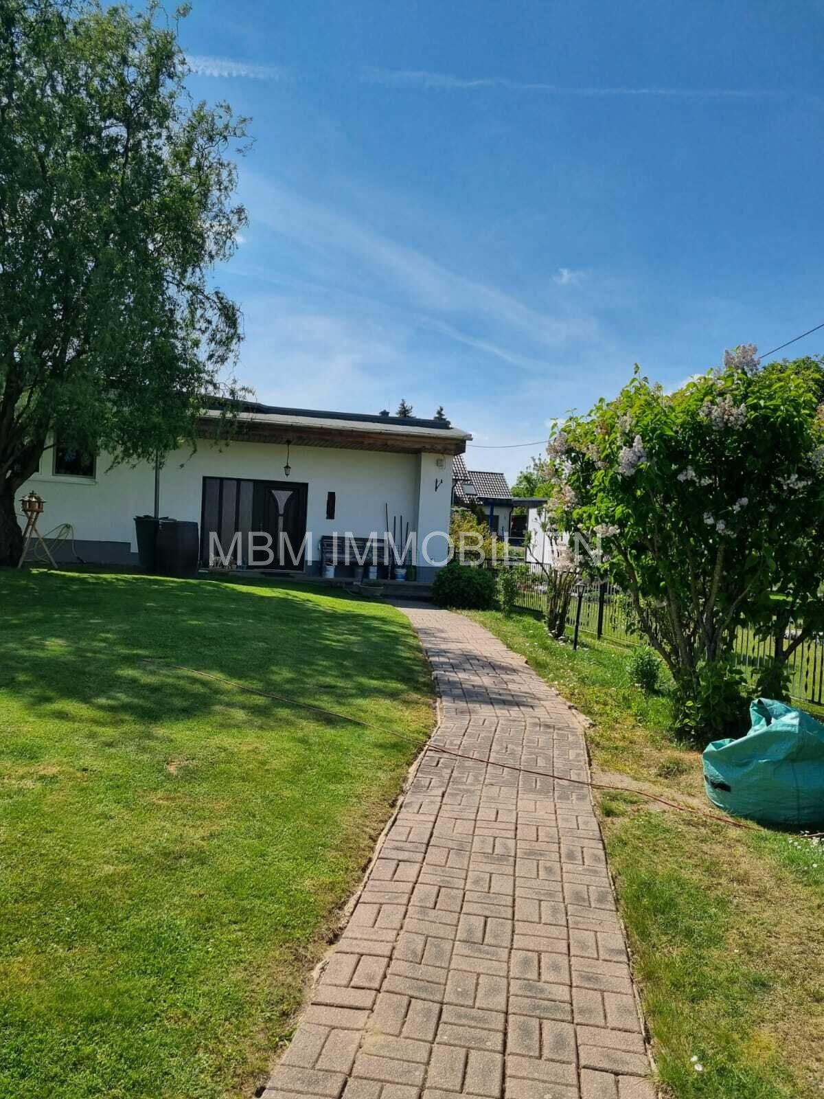 Traumhafter Bungalow in idyllischer Lage von Großerkmannsdorf