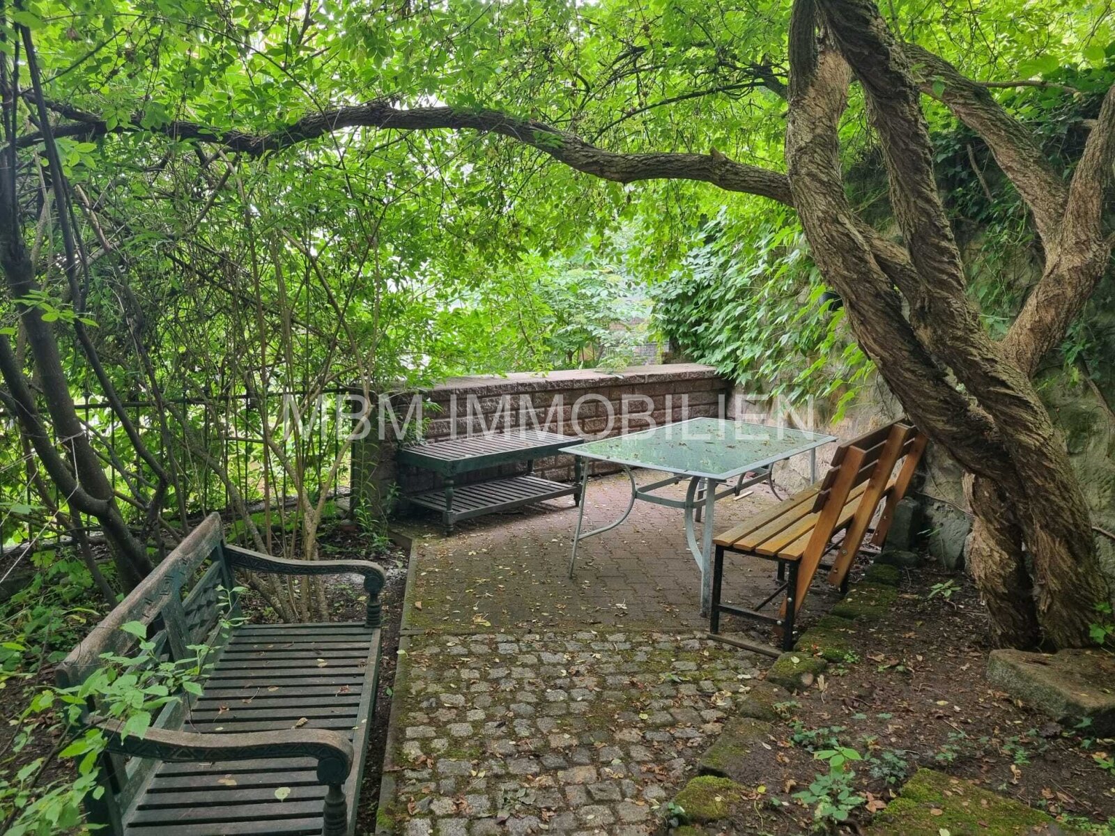 Schöne 2-Zimmer-Eigentumswohnung in ruhiger Lage von Dresden