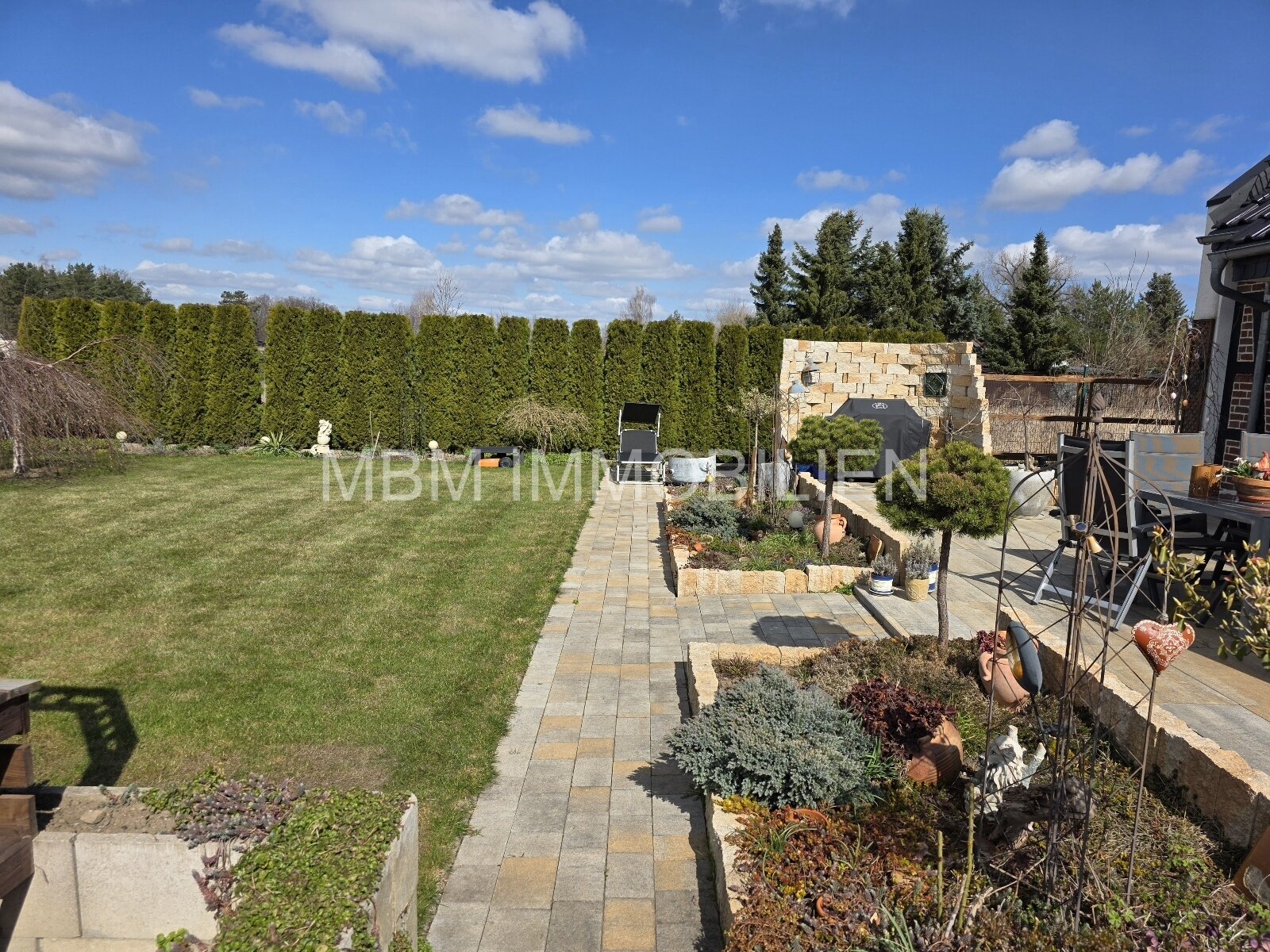 Traumimmobilie in Seenähe – Bezugsfertig, ruhig, hochwertig