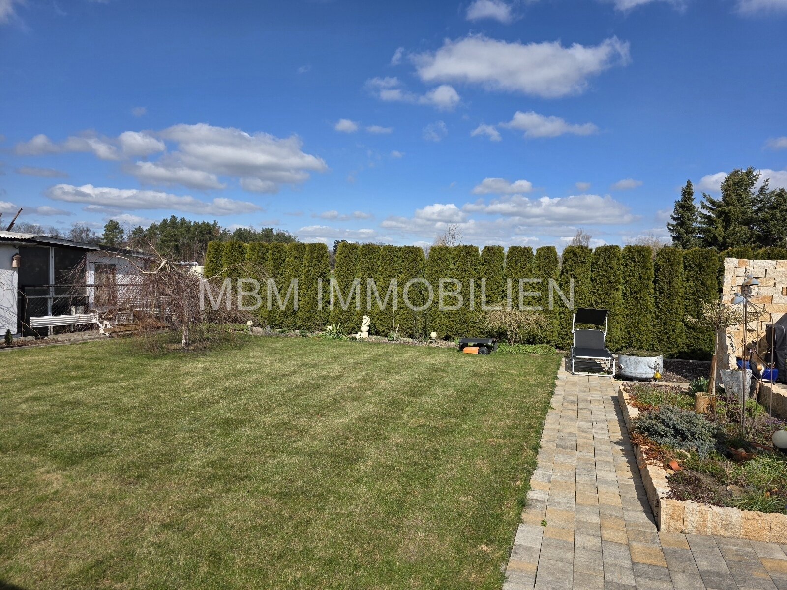 Traumimmobilie in Seenähe – Bezugsfertig, ruhig, hochwertig