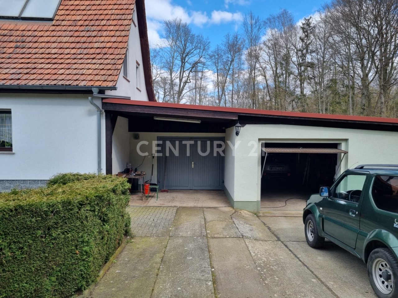Garage Garage